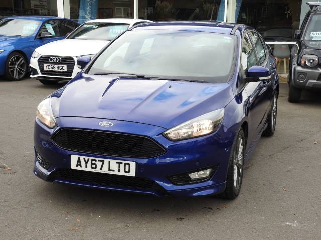 Ford Focus 1.5 TDCi 120 ST-Line 5dr Hatchback Diesel Blue