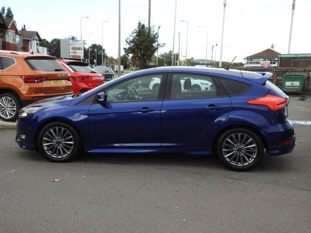 2017 Ford Focus 1.5 TDCi 120 ST-Line 5dr