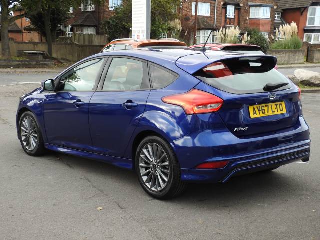 2017 Ford Focus 1.5 TDCi 120 ST-Line 5dr