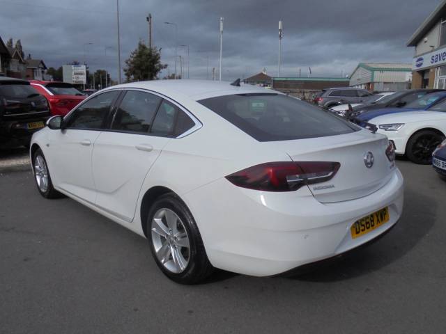 2018 Vauxhall Insignia 1.6 Turbo D ecoTec Tech Line Nav 5dr