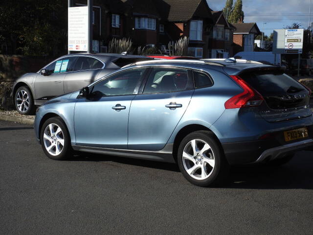 2013 Volvo V40 2.0 D3 Cross Country Lux 5dr
